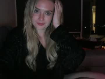 female cam girl bekbabyg image #1310520