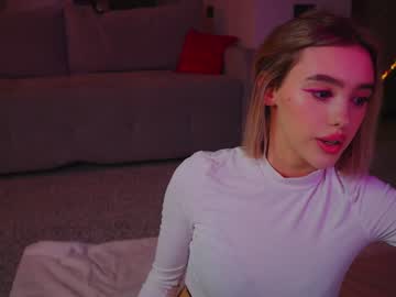 female cam girl angella_kleee image #3047330