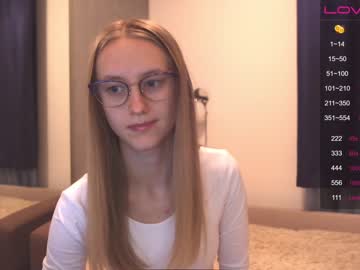 female cam girl angeellina image #1391660