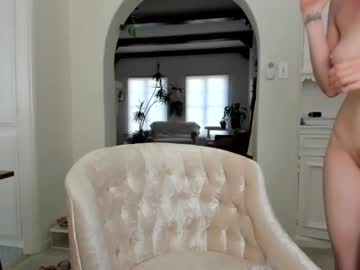 female cam girl pretendlunch image #2740833