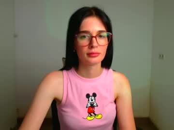 female cam girl july_berry image #4024146