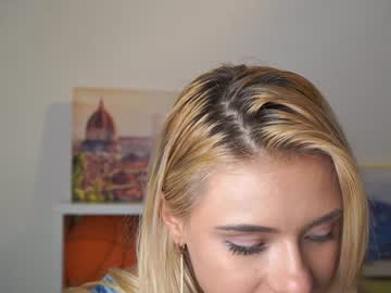 female cam girl cherrishlulu image #2093686