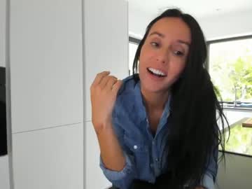 female cam girl miiiawallace image #1625732