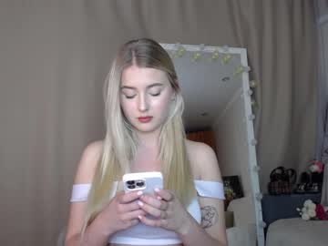 female cam girl cute18cute image #1778883