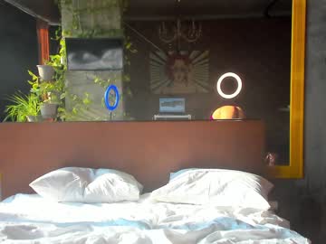 female cam girl _meganmeow_ image #2227633