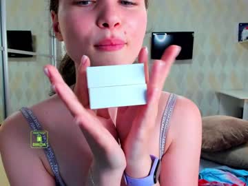 female cam girl demurelixir image #2003013