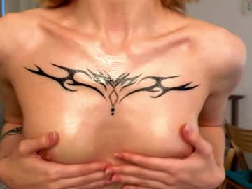 female cam girl holly_pollie image #4050197