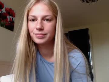 female cam girl magic_couple13 image #2302185