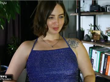 female cam girl maeveminx image #2569760