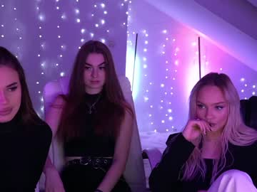 female cam couple anabel054 image #292941