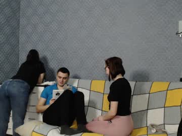 female cam couple renae_tom image #752099