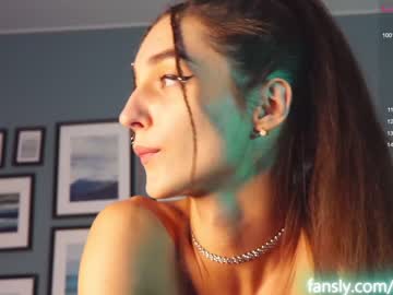 female cam girl angels_kiss image #2528432