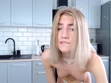 female cam girl ella__sweety image #1386878
