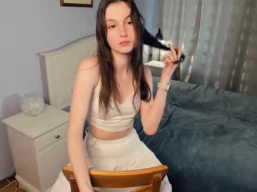 female cam girl casino_royale1 image #3918342
