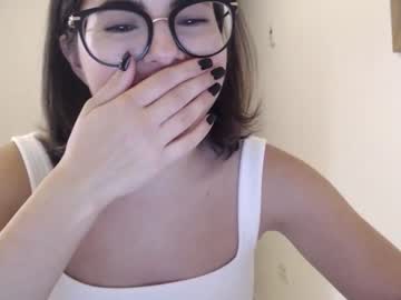 female cam girl playnofuckinggames image #3717085