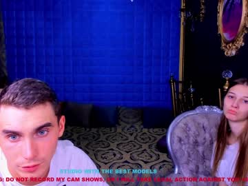 female cam couple tom_n_anna image #175558