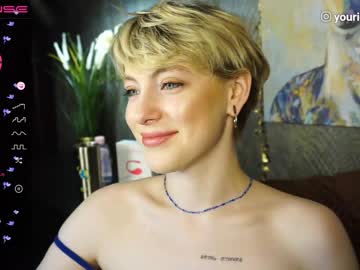 female cam girl iggywow image #2221735