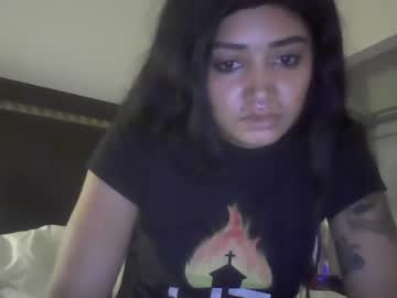 female cam couple nikki_graves image #3076942