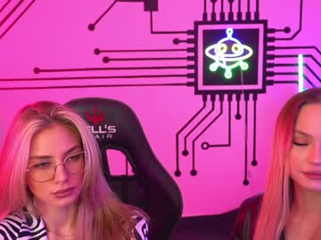 female cam couple anabel054 image #1896037