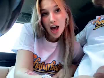 female cam couple kristenflame image #1713179