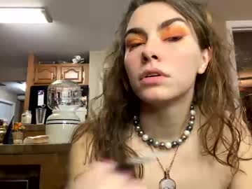 female cam girl chroniclove image #3050384
