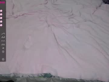 female cam couple leo_tina image #3498874