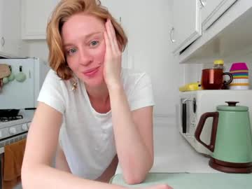 female cam girl pretendlunch image #3287007
