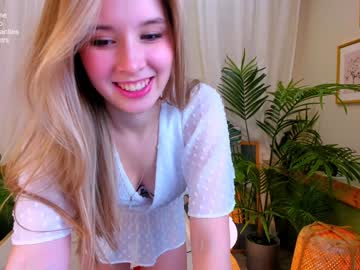 female cam girl milablush image #3214432