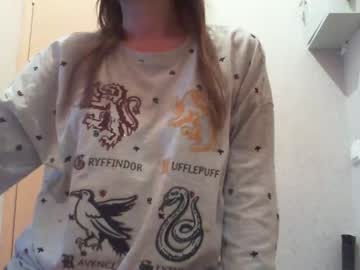 female cam girl kyliesweetyy image #786017