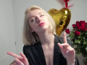 female cam girl yournaughtymiss image #1129287