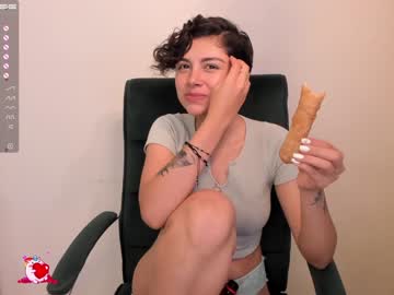 female cam girl oh_holly image #3011364