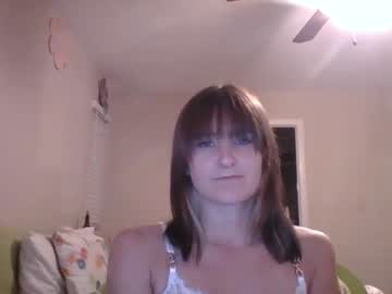 female cam girl pixxxiebby image #2379419