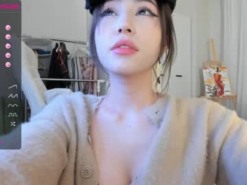 female cam girl hee_jin image #3237316