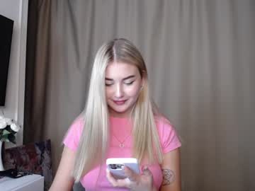 female cam girl cute18cute image #3570765
