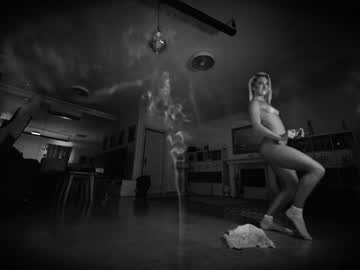 female cam girl hannahjames710 image #2609456