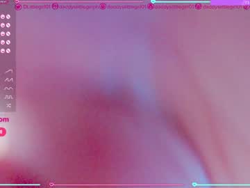 female cam girl daddyslittlegirl01 image #427335