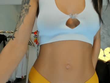 female cam girl hotfallingdevil image #1036537