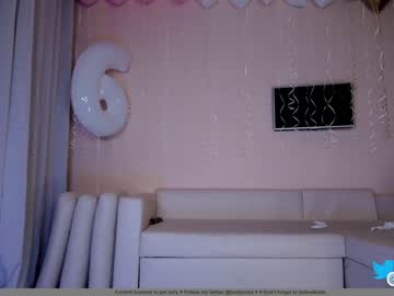 female cam girl hollyextra image #3651539
