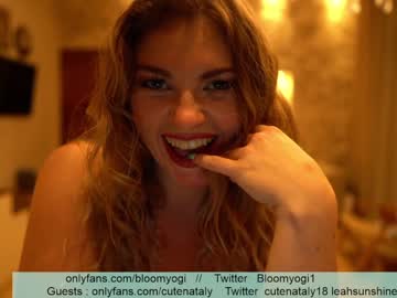 female cam girl bloomyogi image #1091720