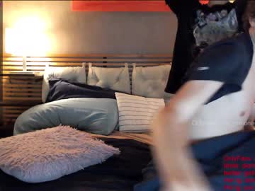 female cam couple venus_morningstar image #1349136