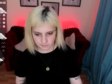 female cam girl yolandi_toit image #2161086