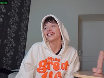 female cam girl agelina_summer image #500578
