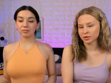 female cam couple huntertiana image #1474546