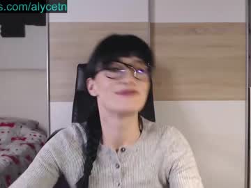 female cam girl alycetn image #3205382