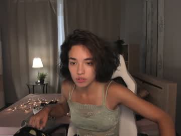 female cam girl ella_flare image #2575078