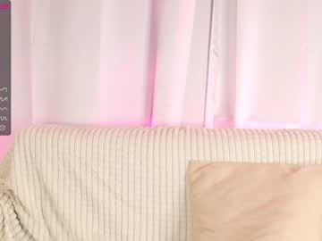 female cam girl jollie_solti image #3941214