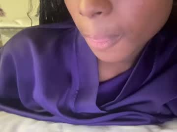 female cam girl bellaeast9890 image #3985022