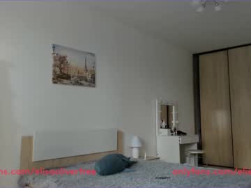 female cam girl elisa_oliver image #1165549