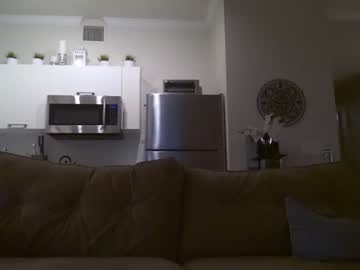 female cam couple rez256 image #2687250