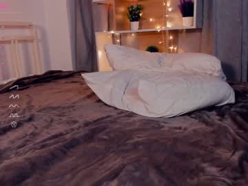 kristi_moss  female  webcam